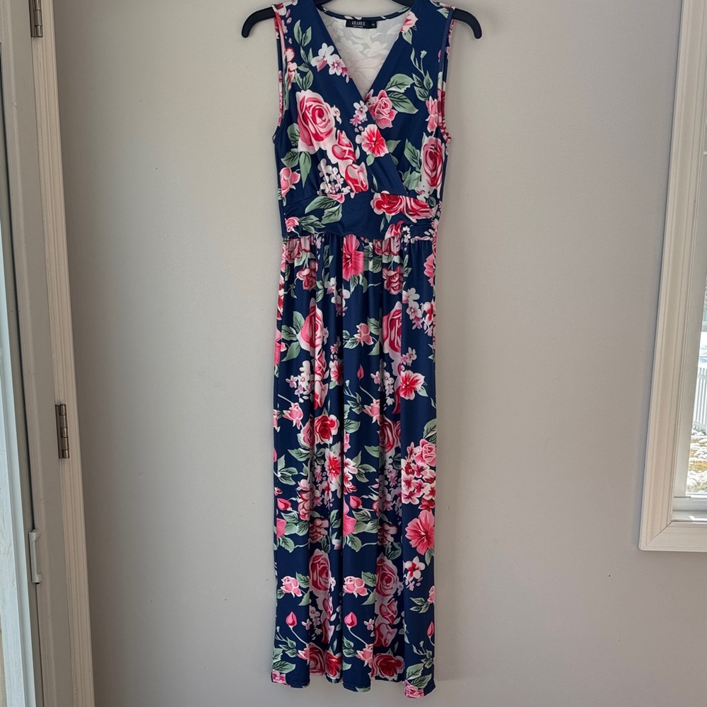 Aranee Navy Floral Faux Wrap/Splice Maxi Dress